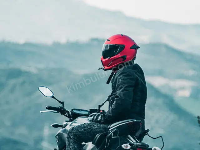 2010 Royal Enfield — Garaj Aracı