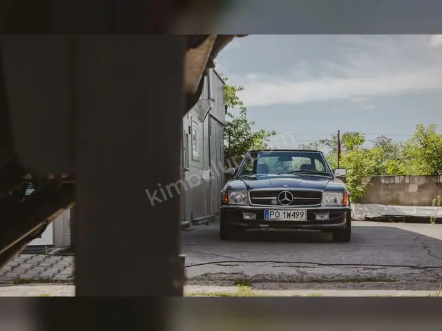 2024 Mercedes-Benz EQA Elite — Değişensiz — fotoğraf 3