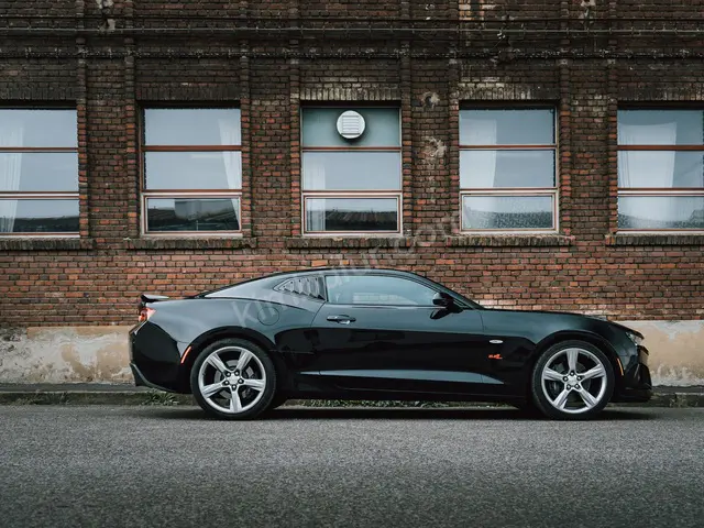 2015 Chevrolet Camaro Sport — Garaj Aracı