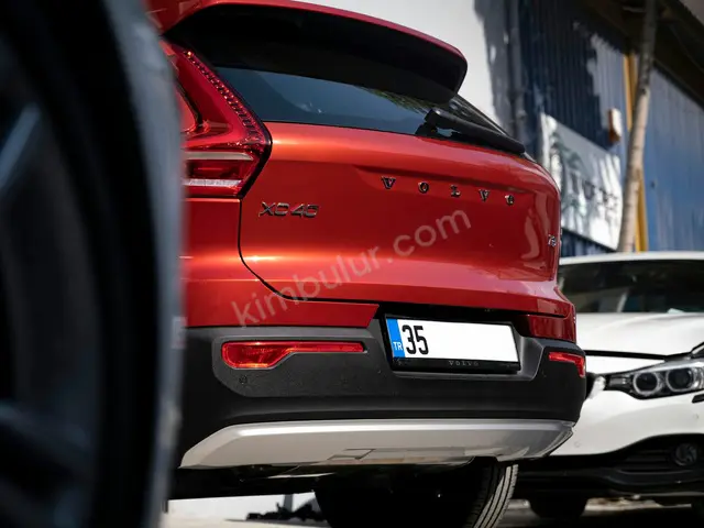 2020 Volvo XC40 Titanium — Ekspertiz Raporlu