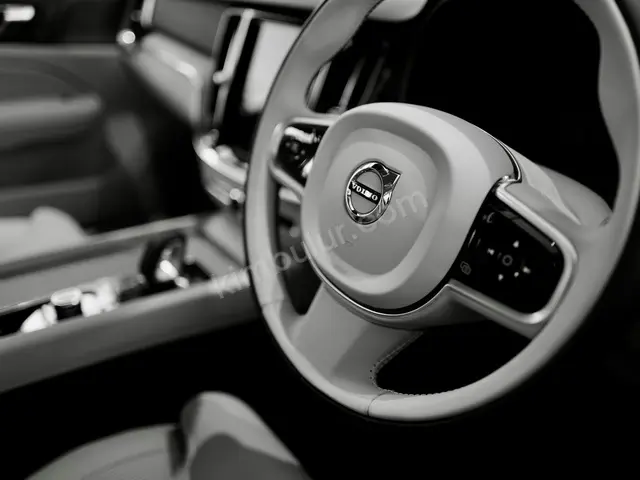2021 Volvo S60 Comfort — Masrafsız — fotoğraf 3
