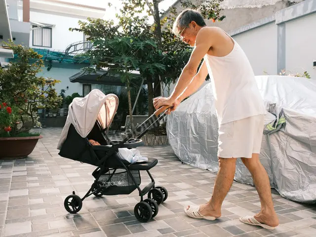 Bebek Giyim — Sıfır Gibi, Kusursuz