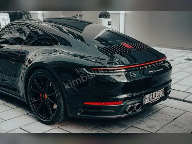2024 Porsche Taycan Elite — Garaj Aracı — fotoğraf 2