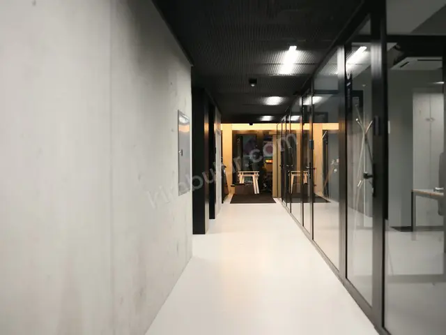 Seyhan Yeni Binada Kiralık Depo & Antrepo