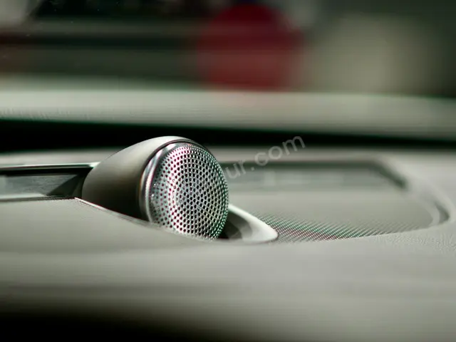 2015 KGM (SsangYong) Tivoli Urban — Tramer Kaydı Düşük — fotoğraf 2