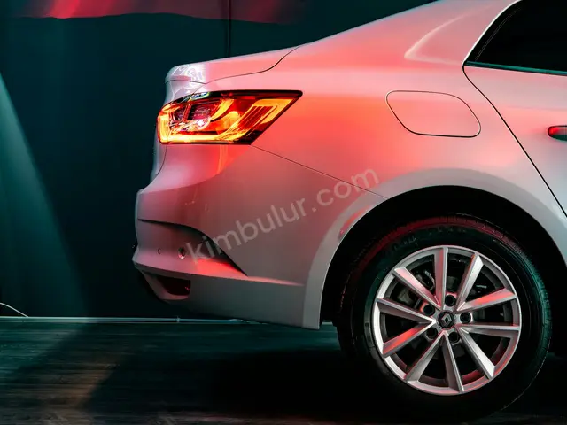 2019 Renault Laguna Prestige — İlk Elden