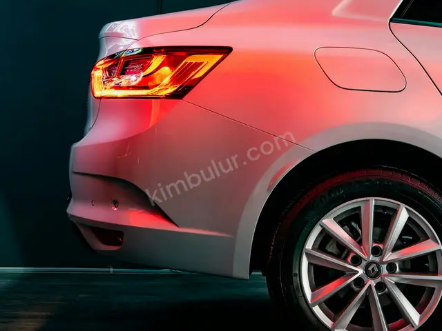 2015 Renault Koleos Titanium — Değişensiz — fotoğraf 2