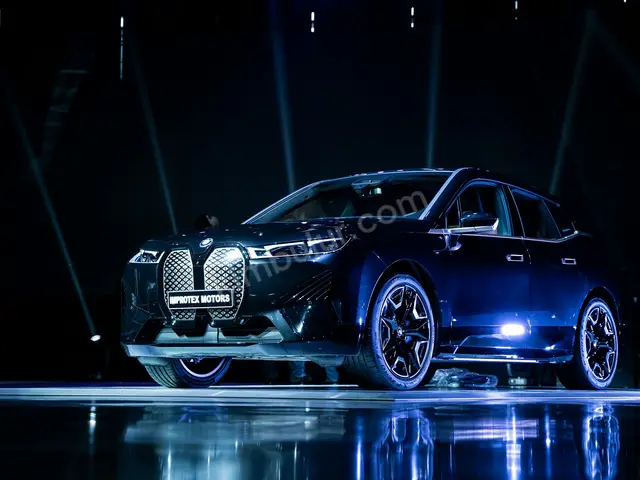 2023 BMW M Serisi Executive — Az Yakan — fotoğraf 2