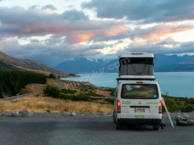 2019 Ford Transit Connect Premium — Tramer Kaydı Düşük — fotoğraf 2