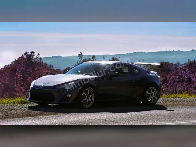 2016 Subaru XV Design — Tramer Kaydı Düşük — fotoğraf 2