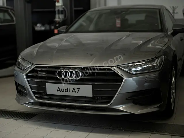 2017 Audi TT Premium — Tramer Kaydı Düşük — fotoğraf 2