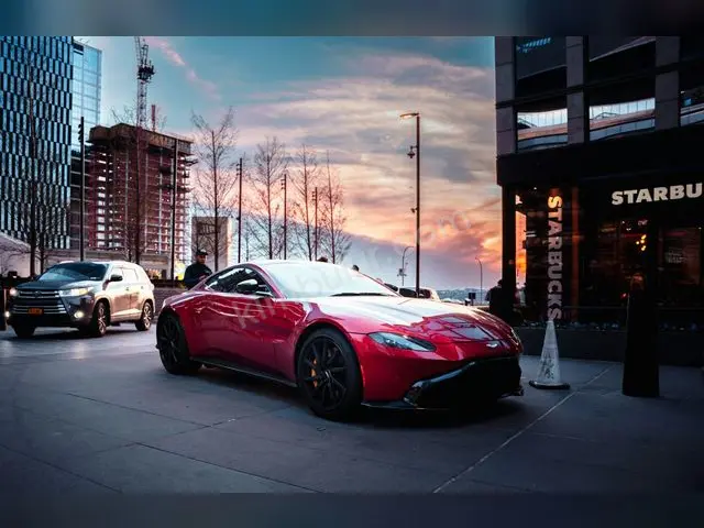 2011 Aston Martin DB12 Style — Değişensiz — fotoğraf 2