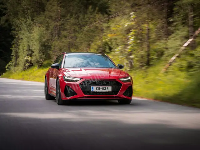 2022 Audi e-tron GT Elite — Az Yakan — fotoğraf 3