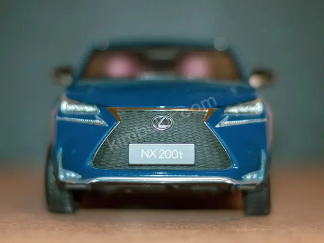 2015 Lexus LS Urban — Tramer Kaydı Düşük
