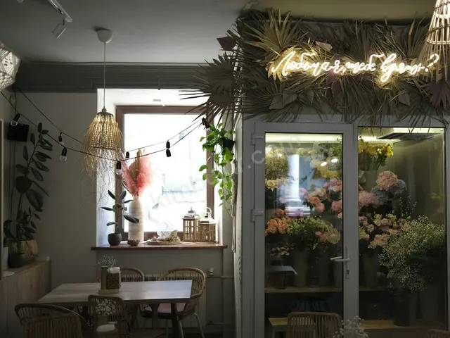 Tavas Yeni Binada Devren Kiralık Dükkan & Mağaza