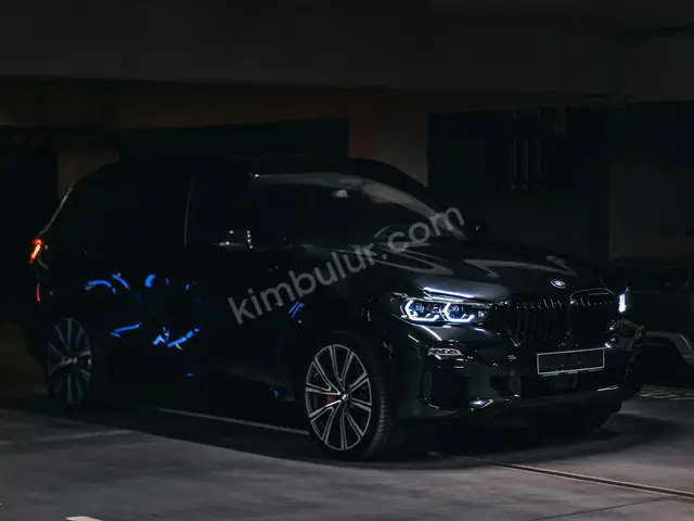 2015 BMW 8 Serisi Titanium — Değişensiz