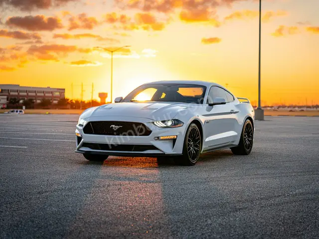 2015 Ford Mustang Prestige — Az Yakan