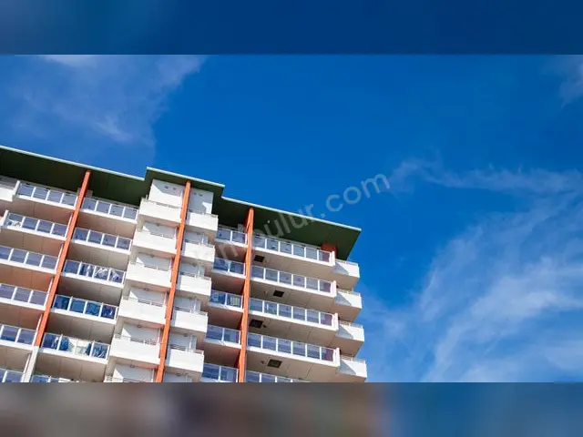 Sur Geniş Kiralık Bina