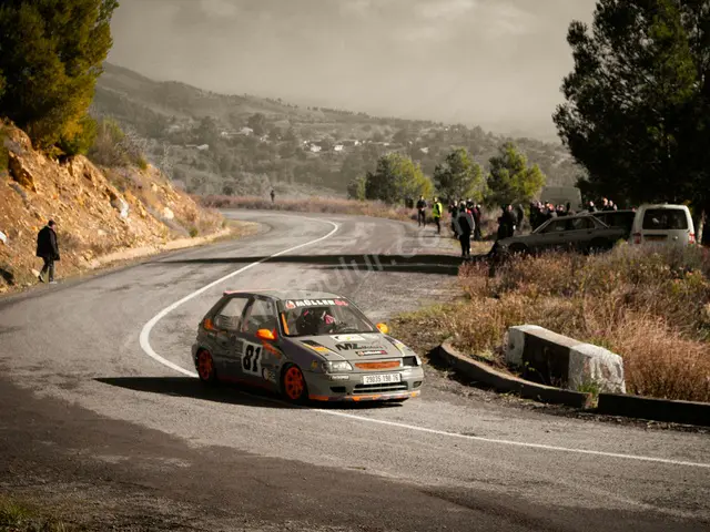 2020 Peugeot 307 Urban — Garaj Aracı — fotoğraf 2