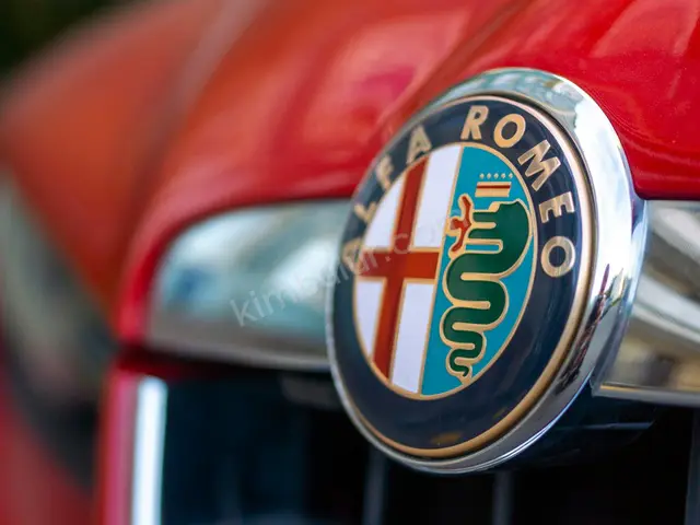 2011 Alfa Romeo Giulia Urban — Garaj Aracı — fotoğraf 3