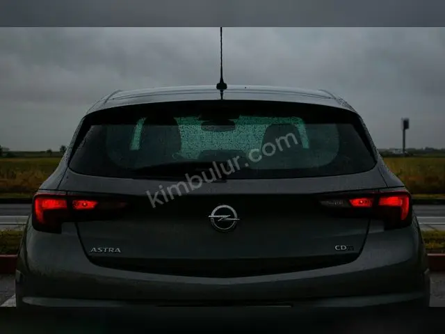 2020 Opel Corsa Sport — Değişensiz — fotoğraf 2