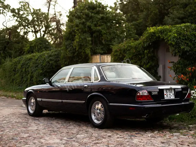 2021 Jaguar XJ Comfort — Az Yakan — fotoğraf 4
