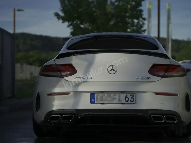 2022 Mercedes-Benz EQA Sport · Küçükçekmece — Tramer Kaydı Düşük