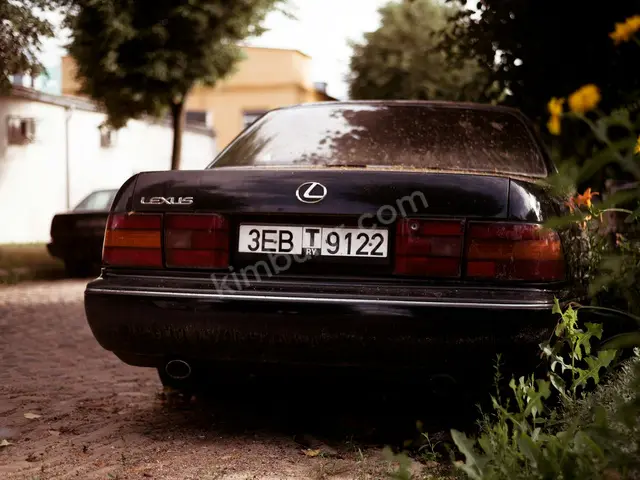 2012 Lexus LS Elite — Masrafsız