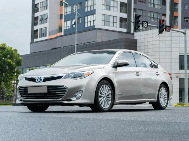 2020 Toyota Auris Titanium — Az Yakan
