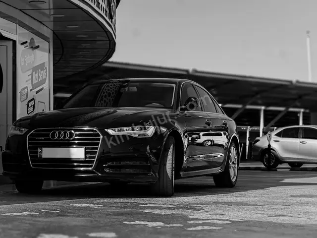 2024 Audi A6 Design — Tramer Kaydı Düşük — fotoğraf 3