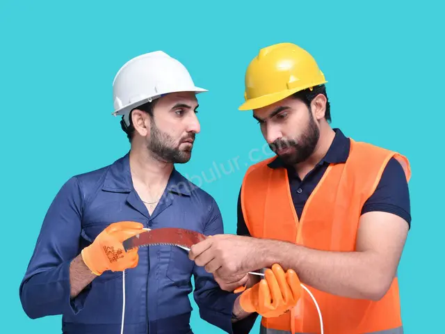 Özalp Ev İşlerine Yardım Hizmeti — Garantili İşçilik