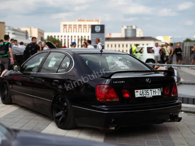 2024 Lexus IS Premium — Ekspertiz Raporlu — fotoğraf 2