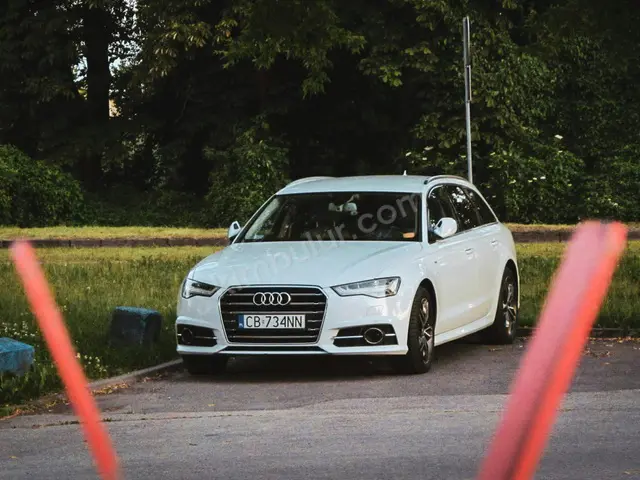 2023 Audi e-tron Design — İlk Elden