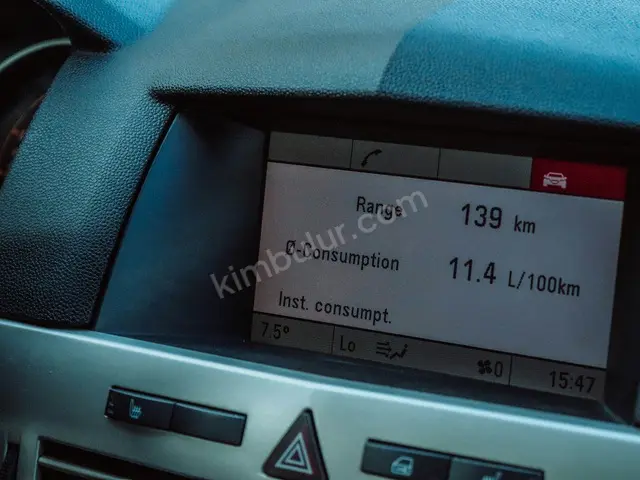2023 Opel Astra Sport — İlk Elden — fotoğraf 3