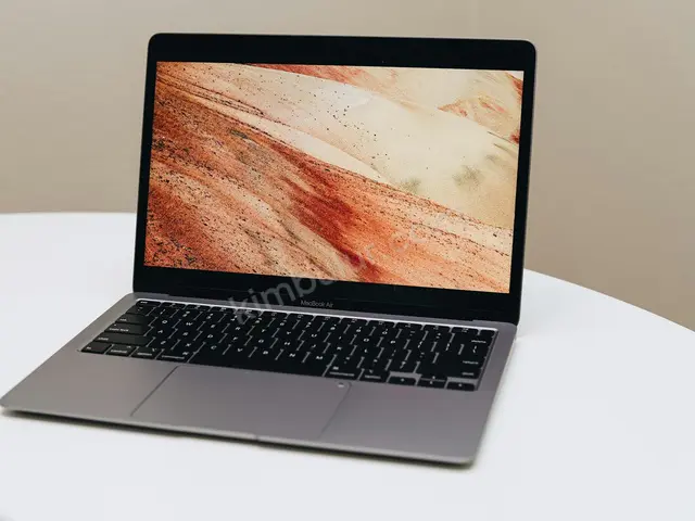 Microsoft Surface · Bismil — Yenilenmiş, 32 GB RAM, 1 TB