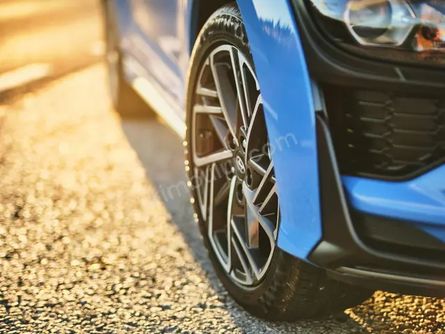 2023 Hyundai Accent Blue Sport — Ekspertiz Raporlu — fotoğraf 3