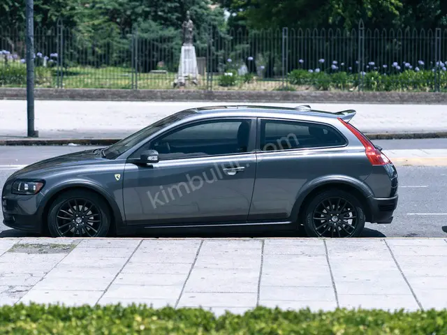 2024 Volvo S90 Prestige — Tramer Kaydı Düşük — fotoğraf 4