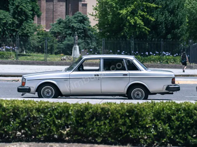 2022 Volvo S90 Urban — Bakımları Yeni
