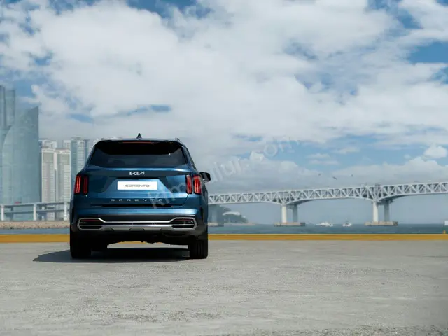 2011 Kia EV6 Executive — Tramer Kaydı Düşük
