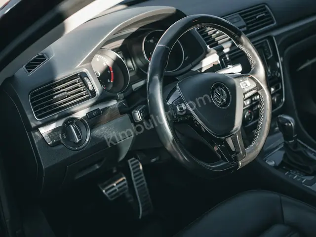 2010 Volkswagen Jetta Titanium — Değişensiz