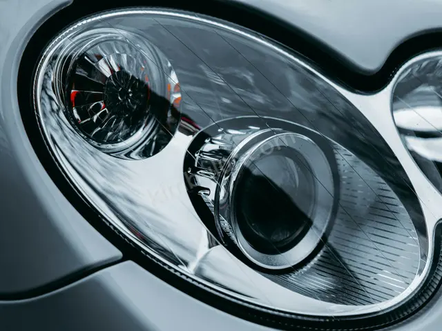 2012 Mercedes-Benz EQA Sport — Az Yakan