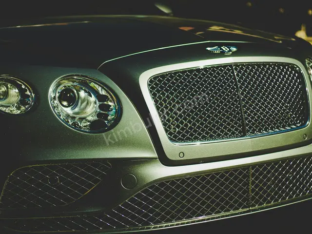 2014 Bentley Mulsanne Design — Garaj Aracı — fotoğraf 2