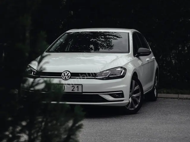 2014 Volkswagen Passat Design — Tramer Kaydı Düşük — fotoğraf 4
