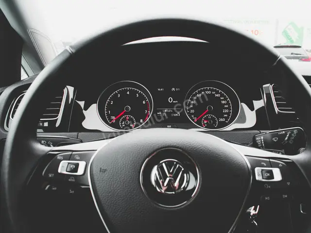 2014 Volkswagen Passat Design — Tramer Kaydı Düşük