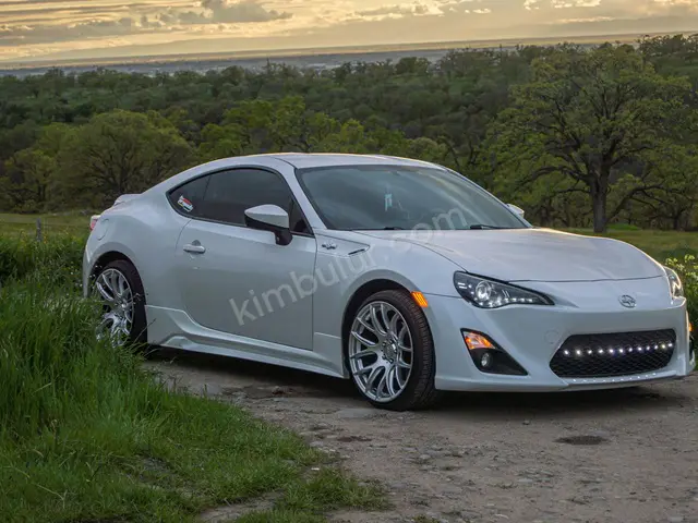 2011 Toyota Corolla Design — Garaj Aracı — fotoğraf 3