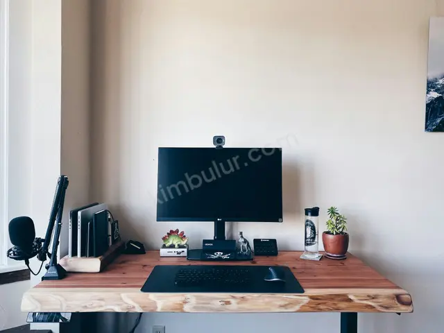 Harici Disk & USB Bellek · Tuşba — İkinci El, Tüm Aksesuarlarıyla