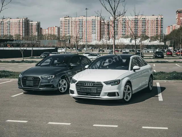 2017 Audi e-tron GT Sport — Bakımları Yeni — fotoğraf 3