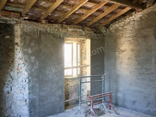 Bayraklı Prefabrik & Konteyner Ev Kurulumu Hizmeti — Garantili İşçilik