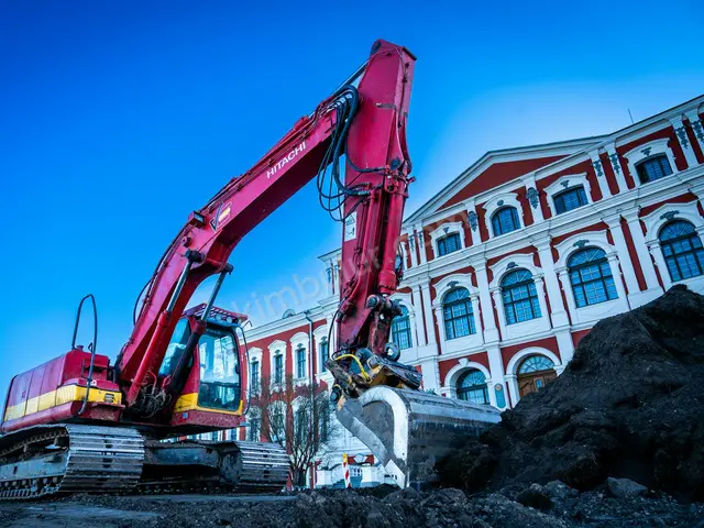 2015 Model Forklift — 13.050 Saat