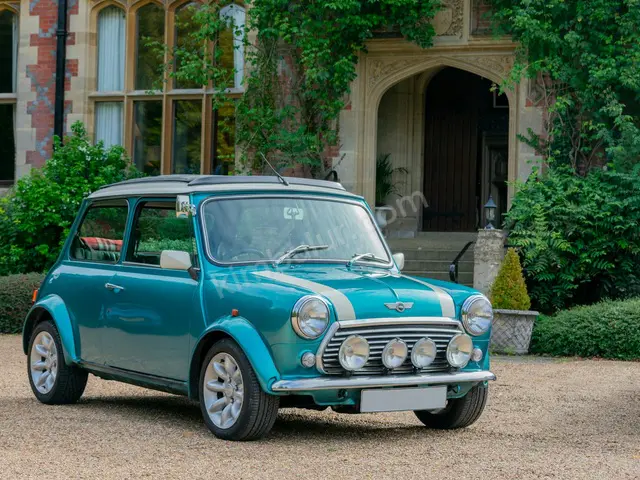 2020 MINI Cooper Titanium — İlk Elden — fotoğraf 3